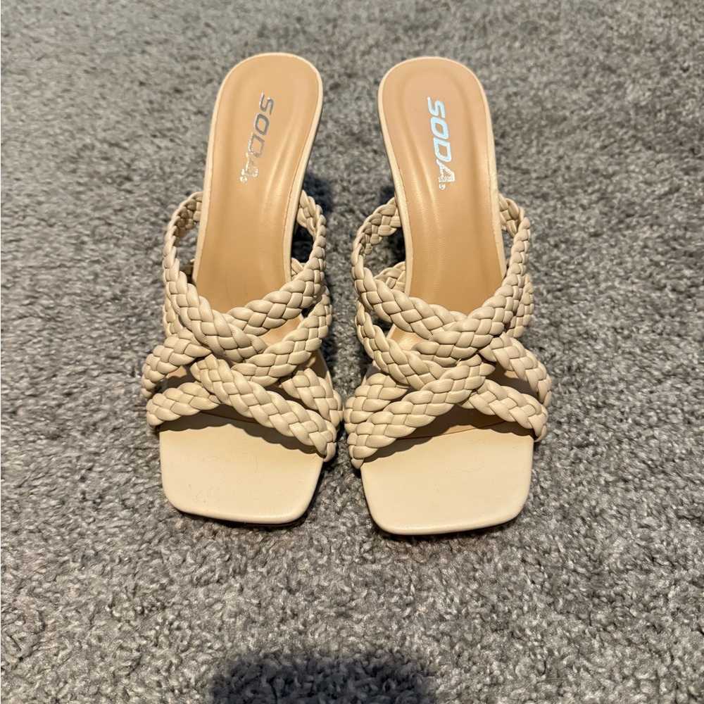 Soda Women's Tan Braided Sandals